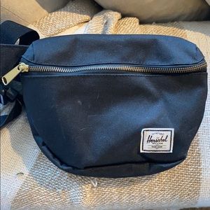 Herschel fanny pack